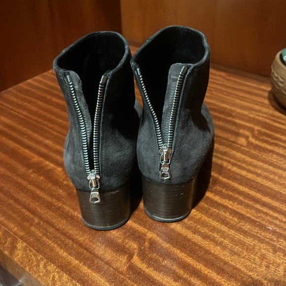 Rag & Bone dark brown suede booty! - Picture 3 of 4